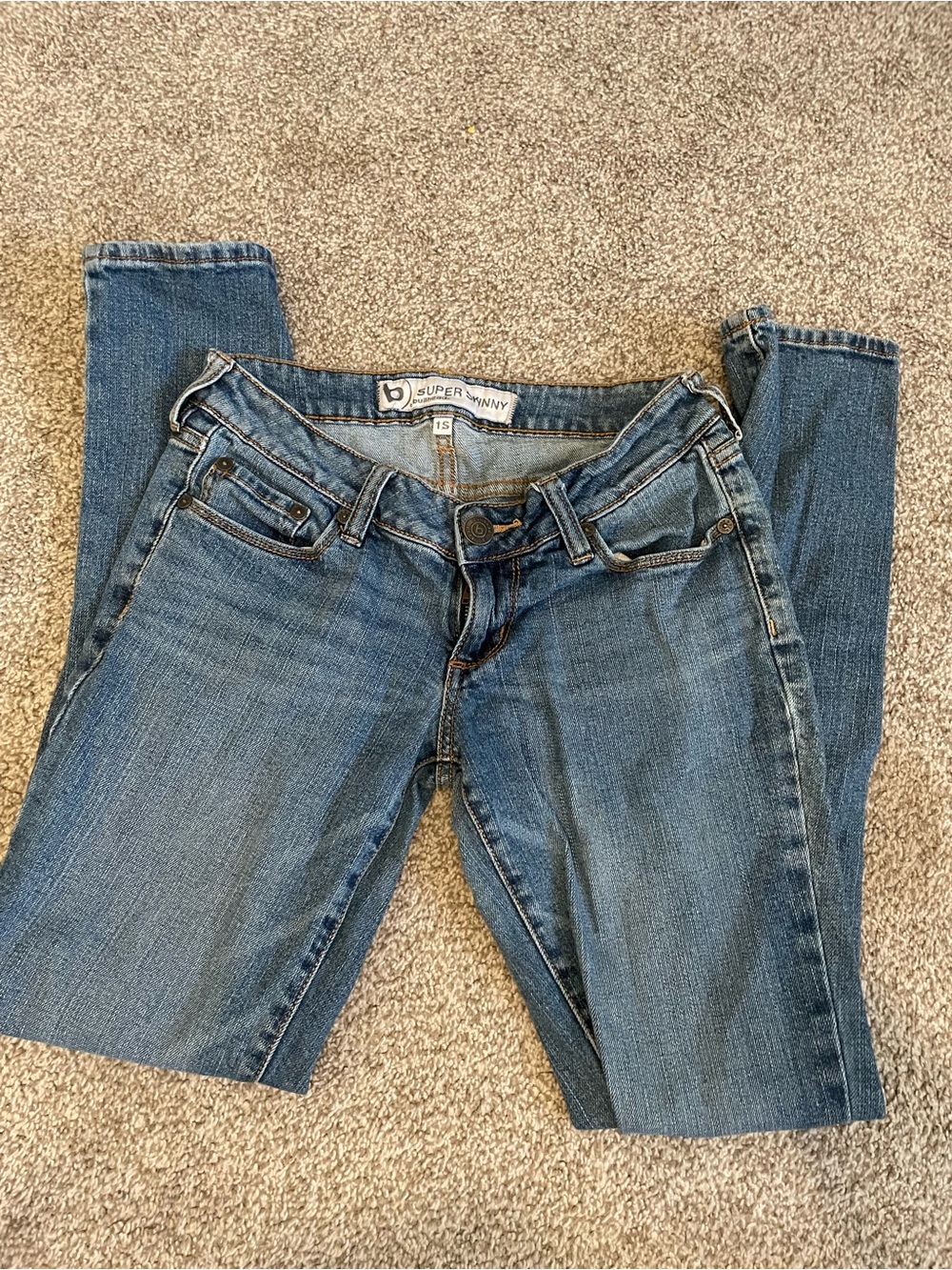 Super Skinny Women’s Jeans in Medium Blue